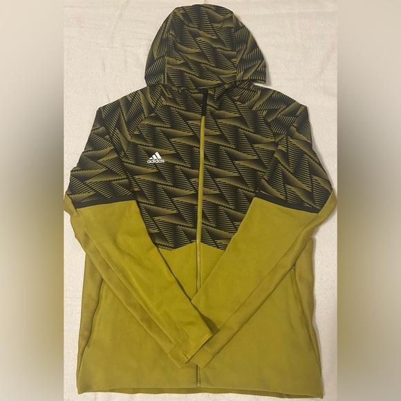 Adidas collection Men's Olive Patterned Jacket - Picture 3 of 5